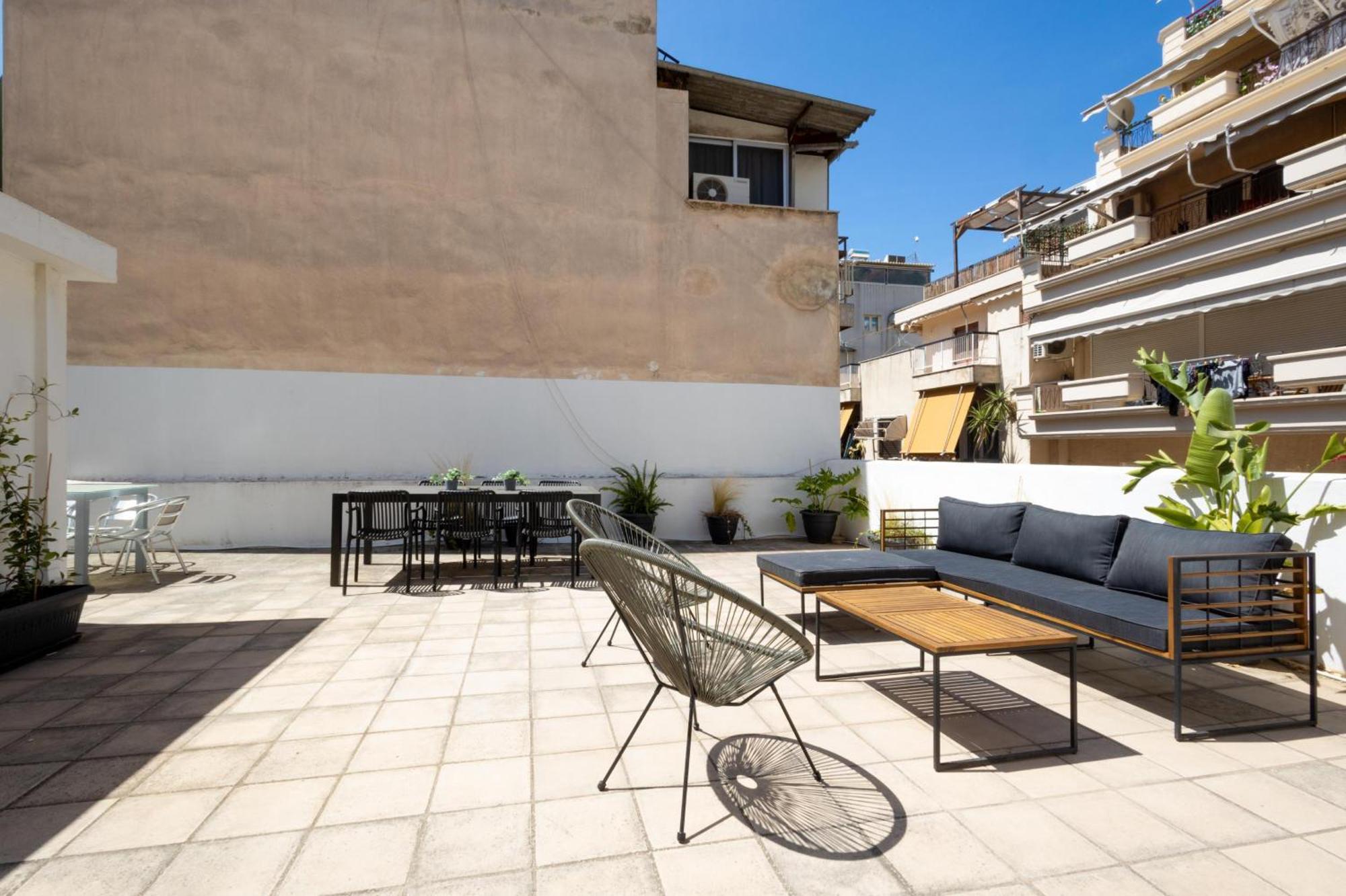 Renovated 5 Bdr House Near Acropolis - New Beds, Terrace & Green Yard Athen Exterior foto
