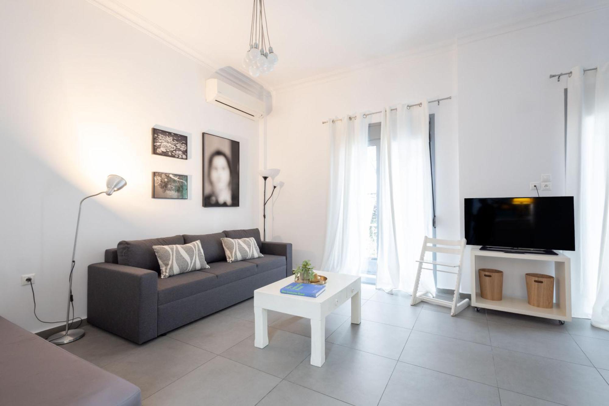 Renovated 5 Bdr House Near Acropolis - New Beds, Terrace & Green Yard Athen Exterior foto